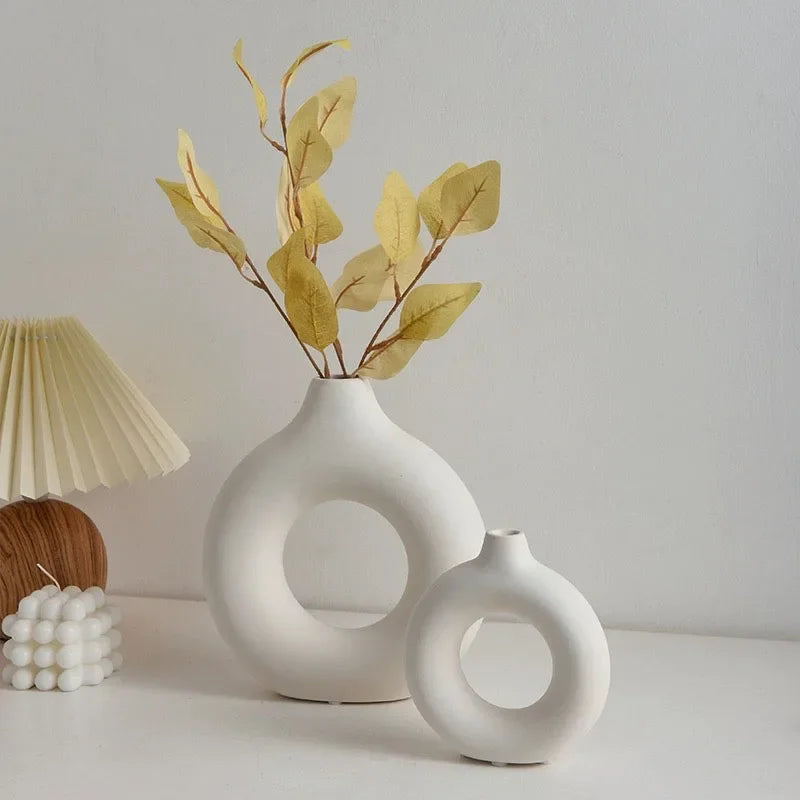 Donut-Shaped Plastic Flower Vase